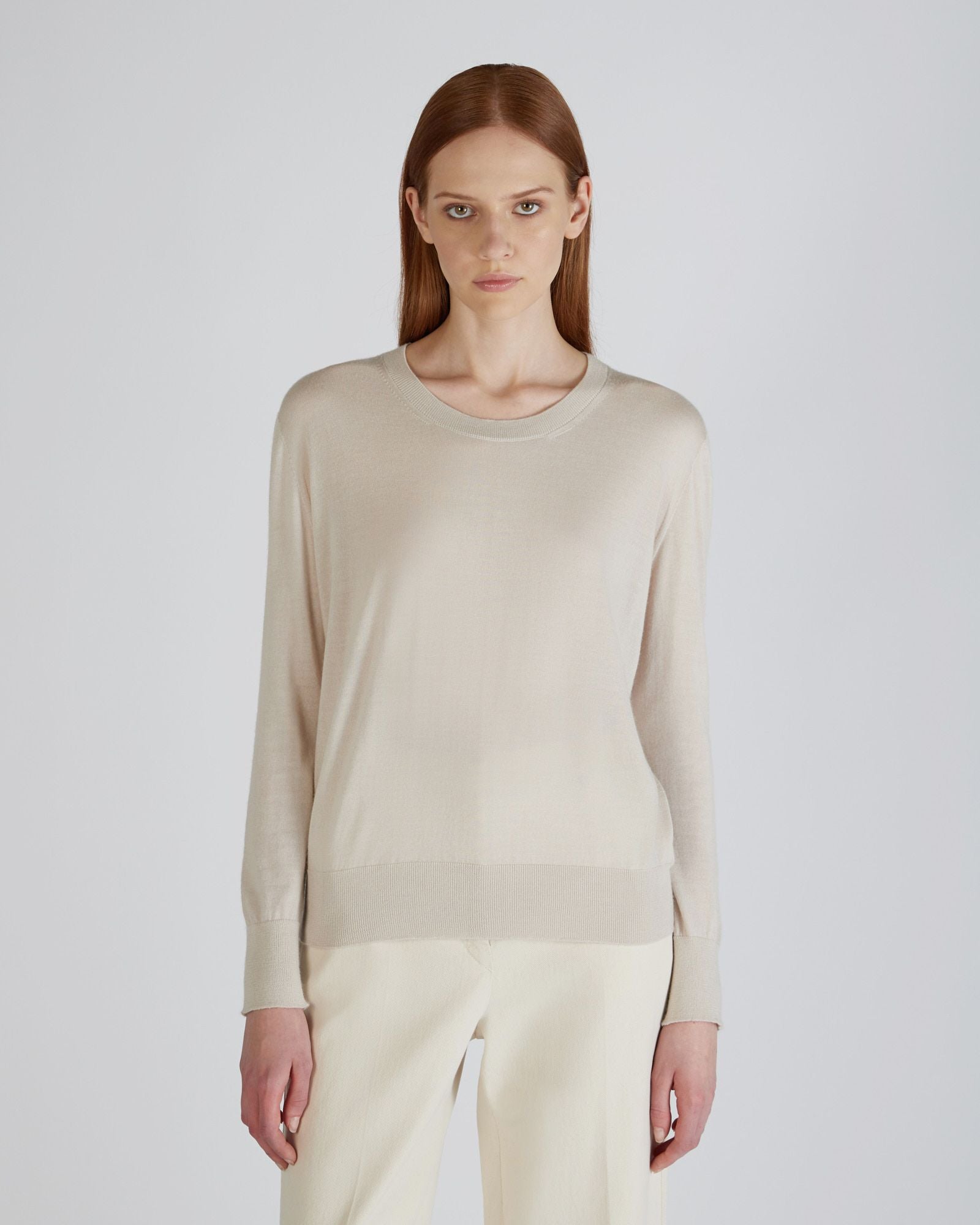 Regular fit crewneck sweater in cashmere and silk