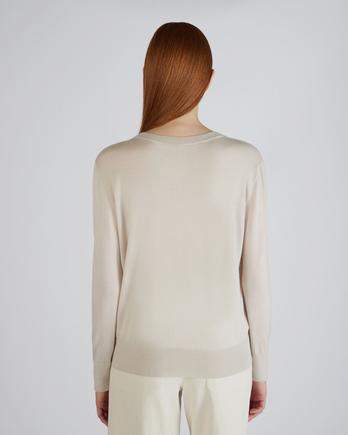 Regular fit crewneck sweater in cashmere and silk