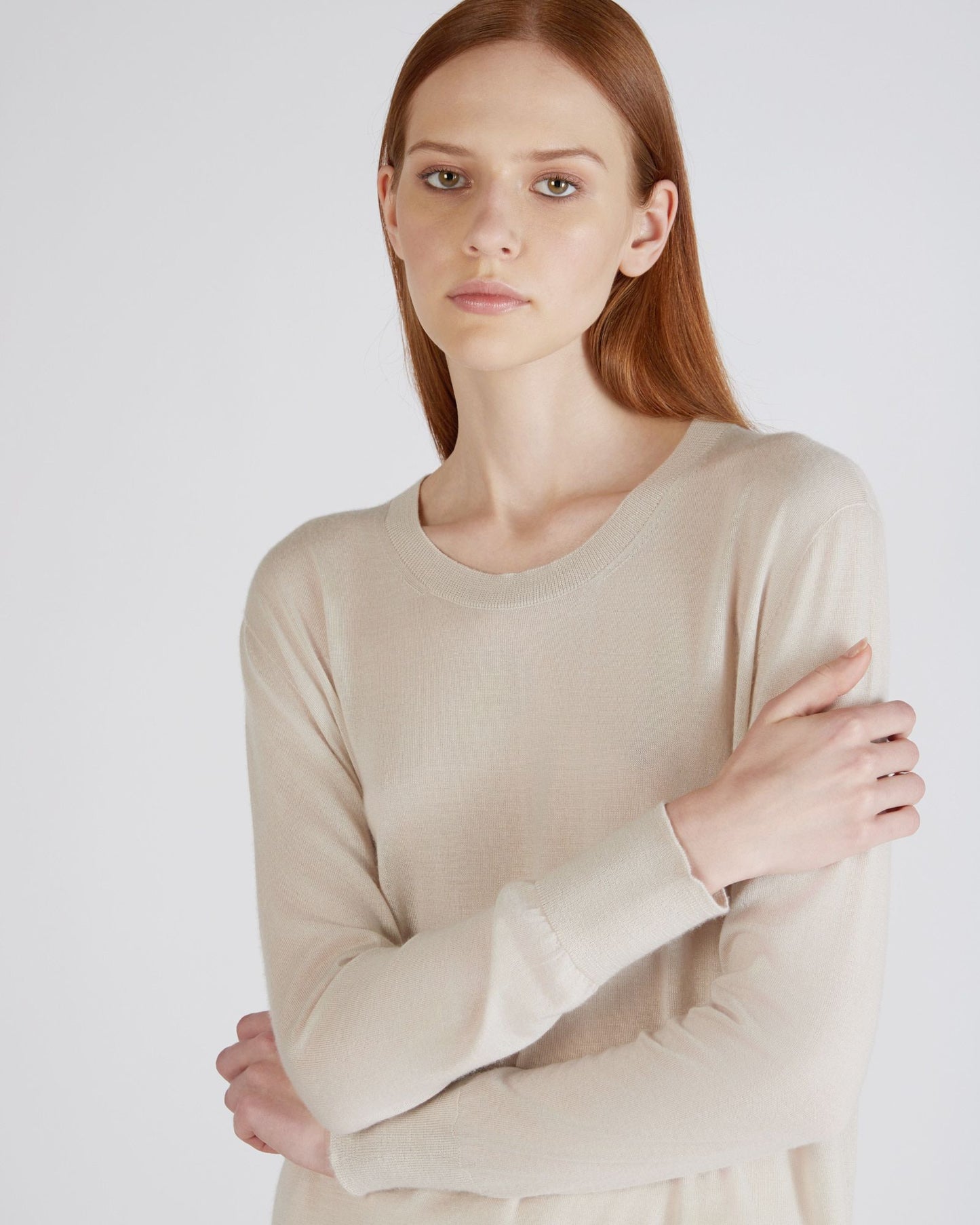 Regular fit crewneck sweater in cashmere and silk