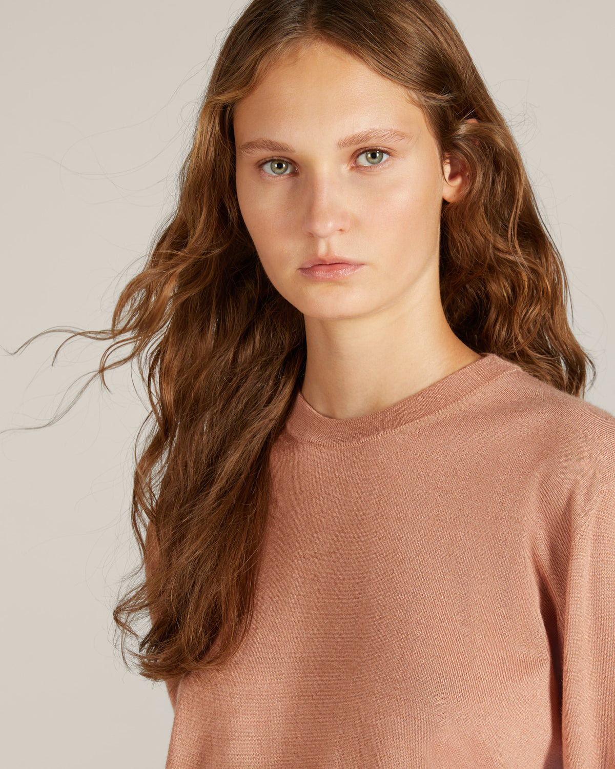 Pull ras-du-cou coupe slim en cachemire et soie