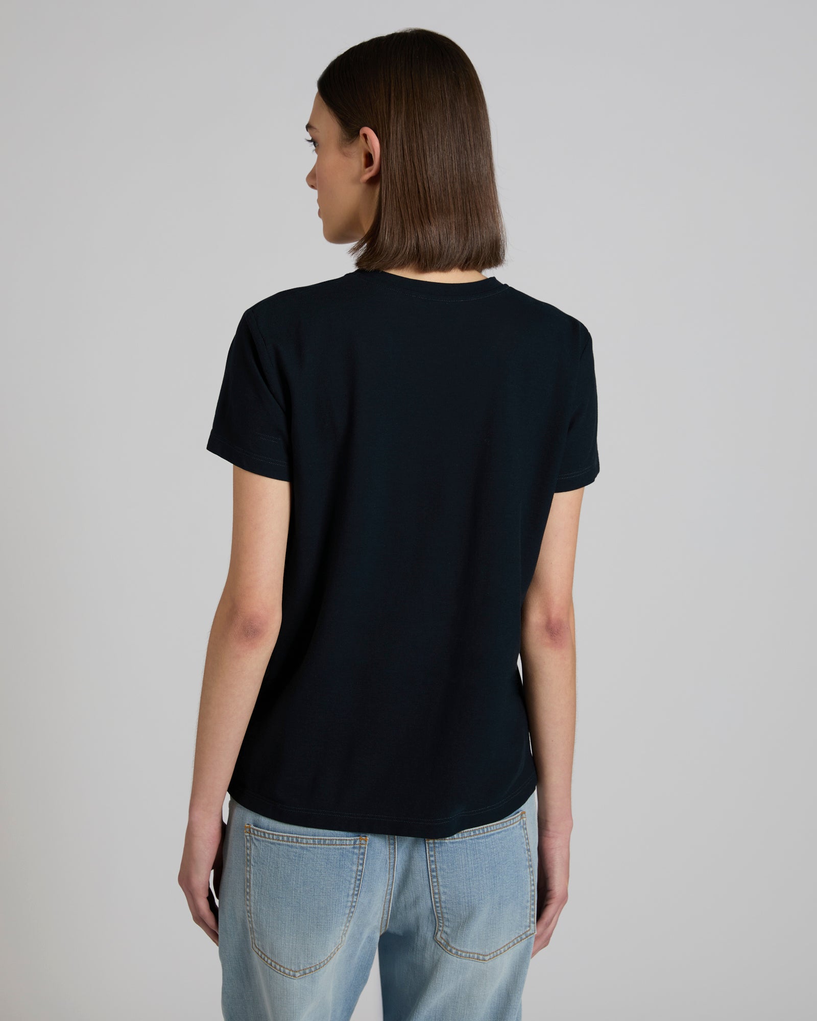 ザノーネ アイスコットン レディース：アイコニックなTシャツ＆ニット