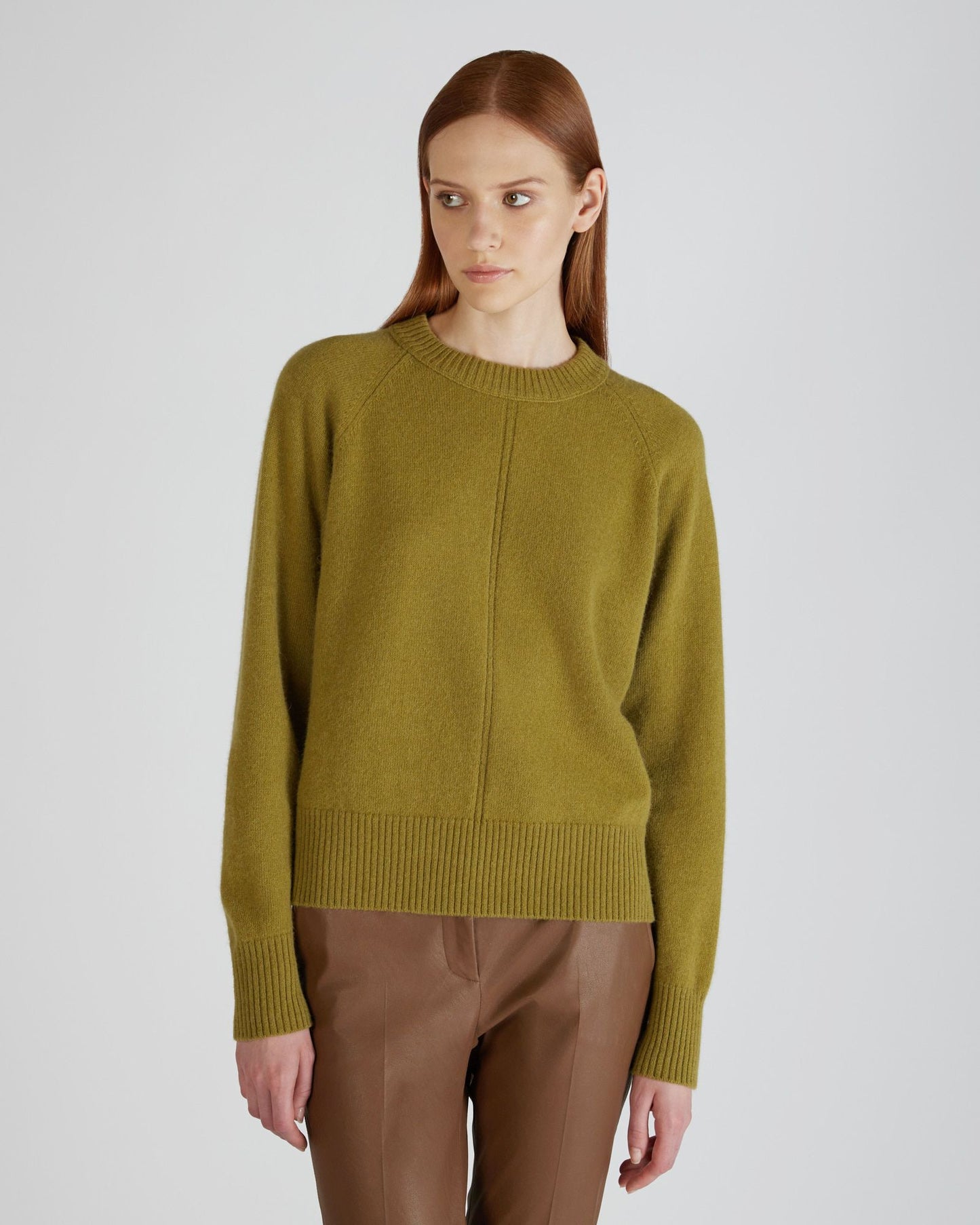 Regular fit crewneck sweater in wool and Angora