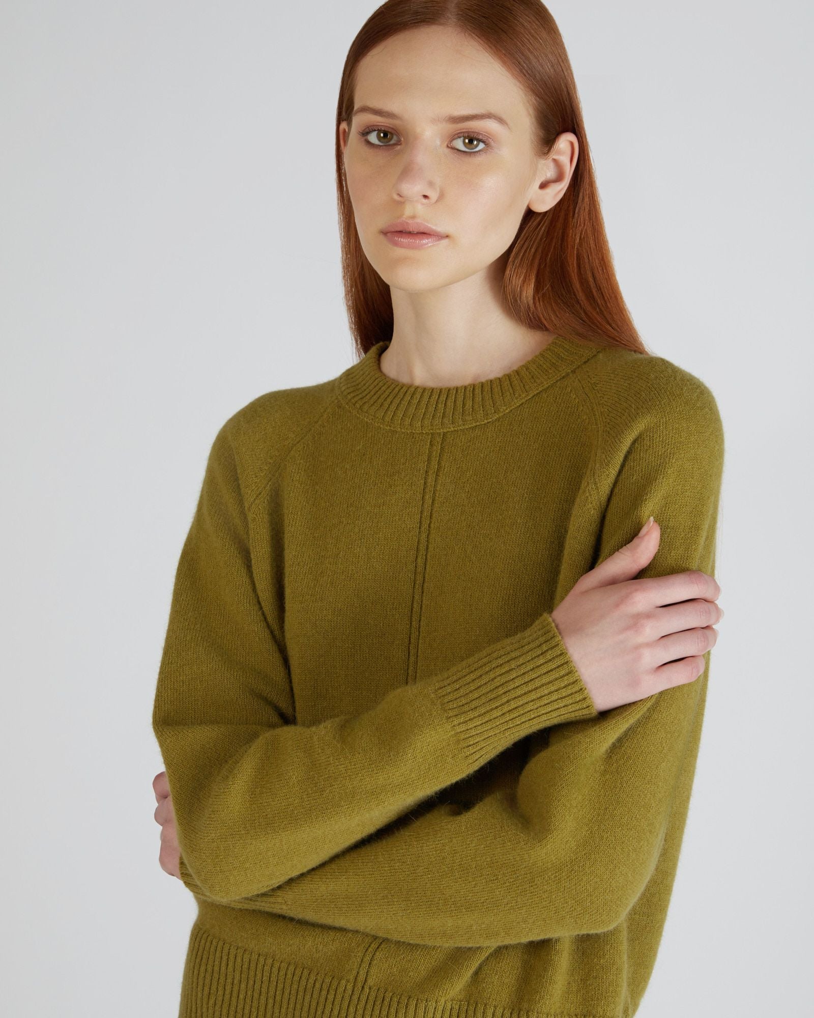 Regular fit crewneck sweater in wool and Angora