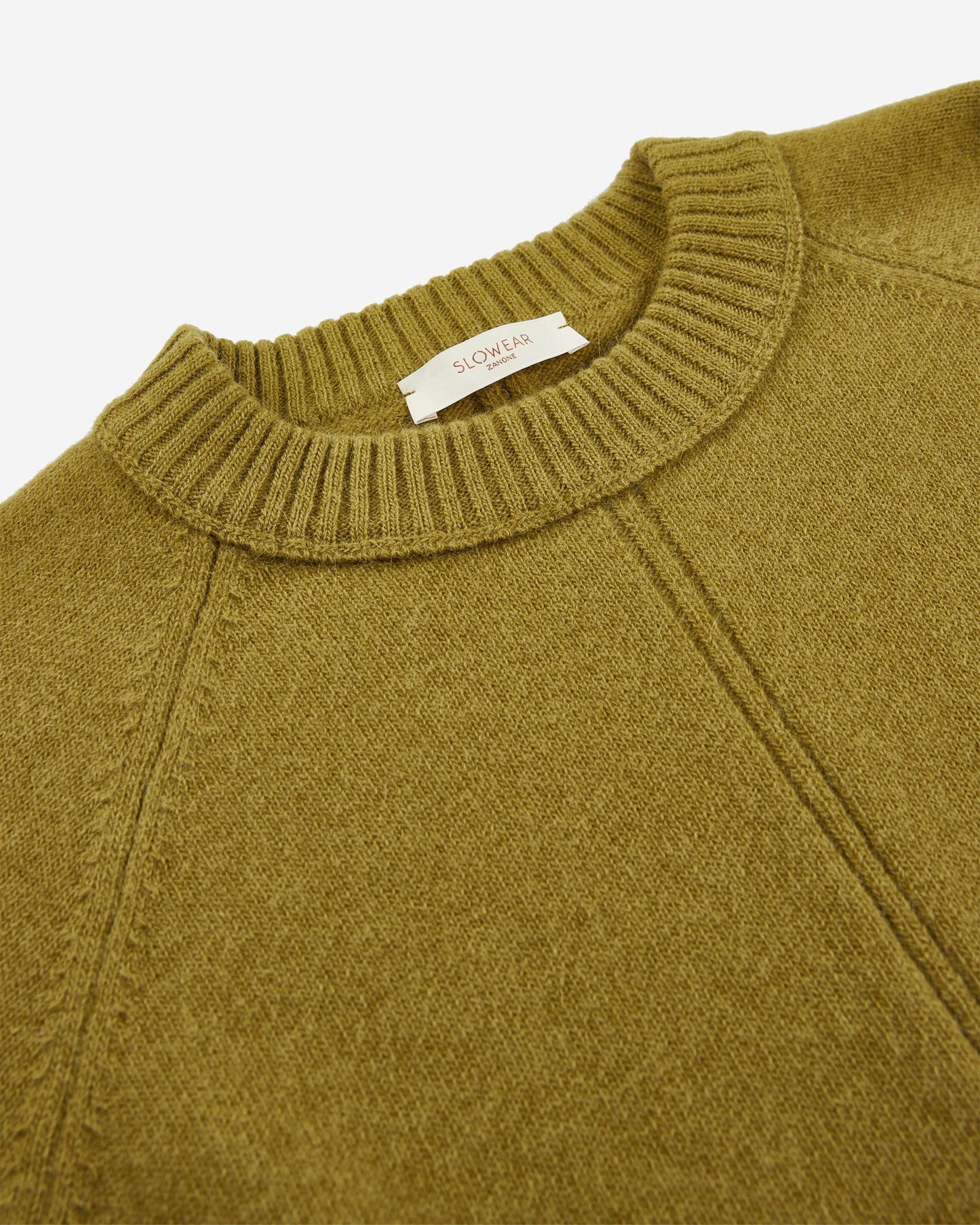 Regular fit crewneck sweater in wool and Angora