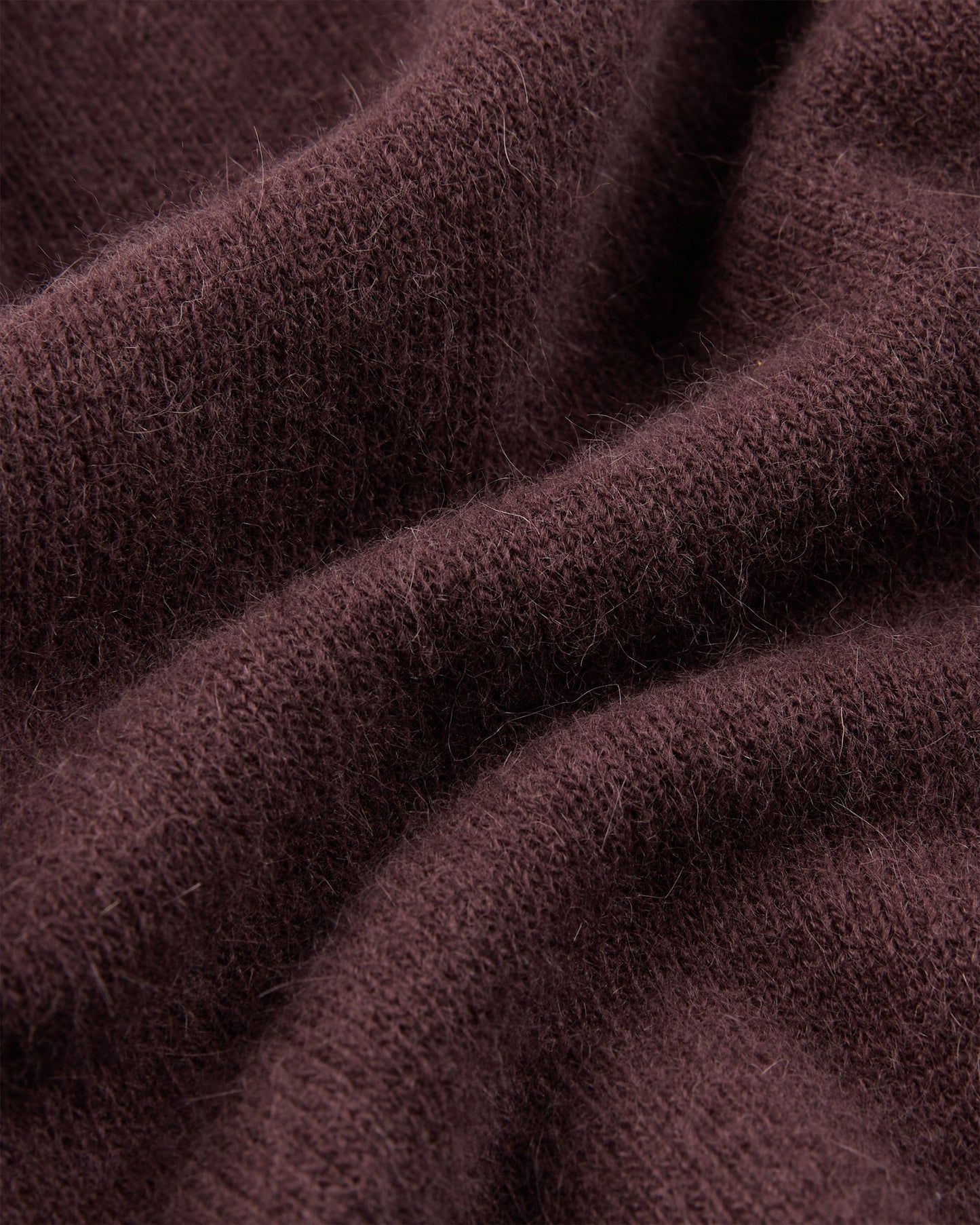 Girocollo regular fit in lana e Angora