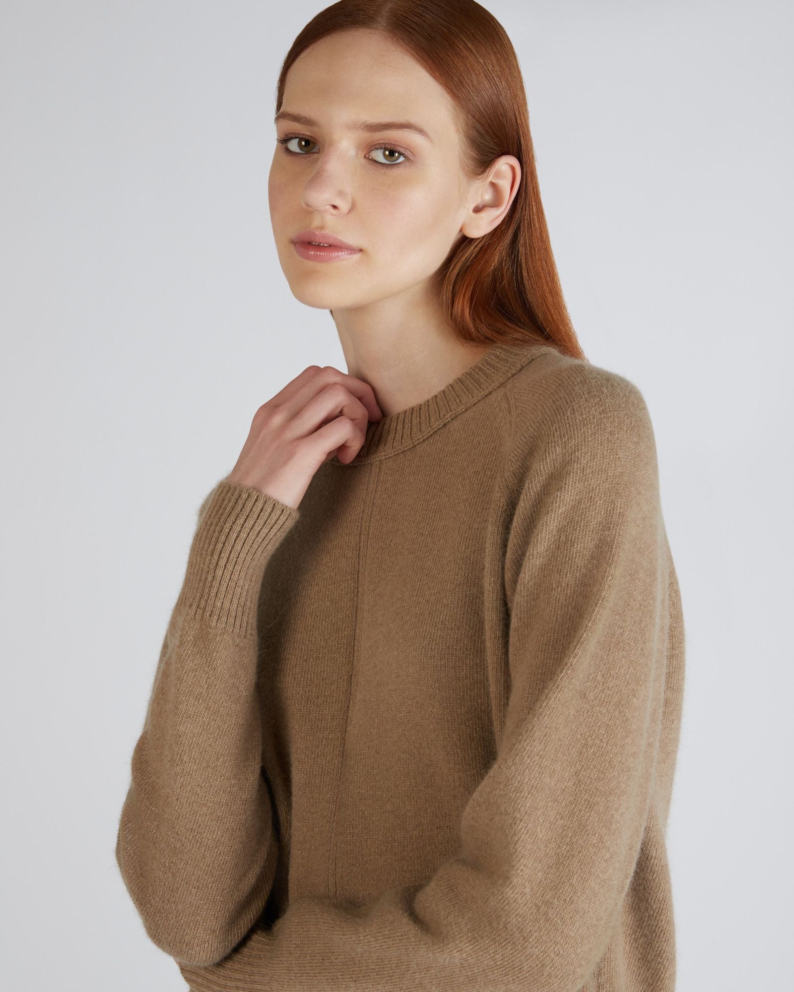Regular fit crewneck sweater in wool and Angora