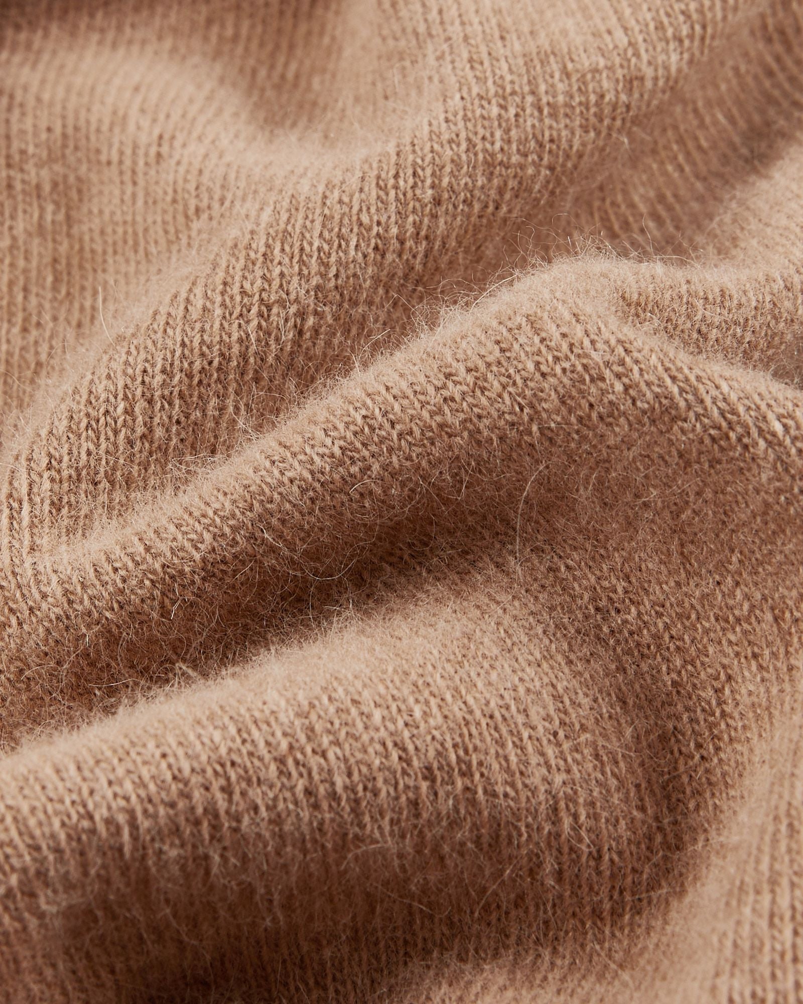 Regular fit crewneck sweater in wool and Angora