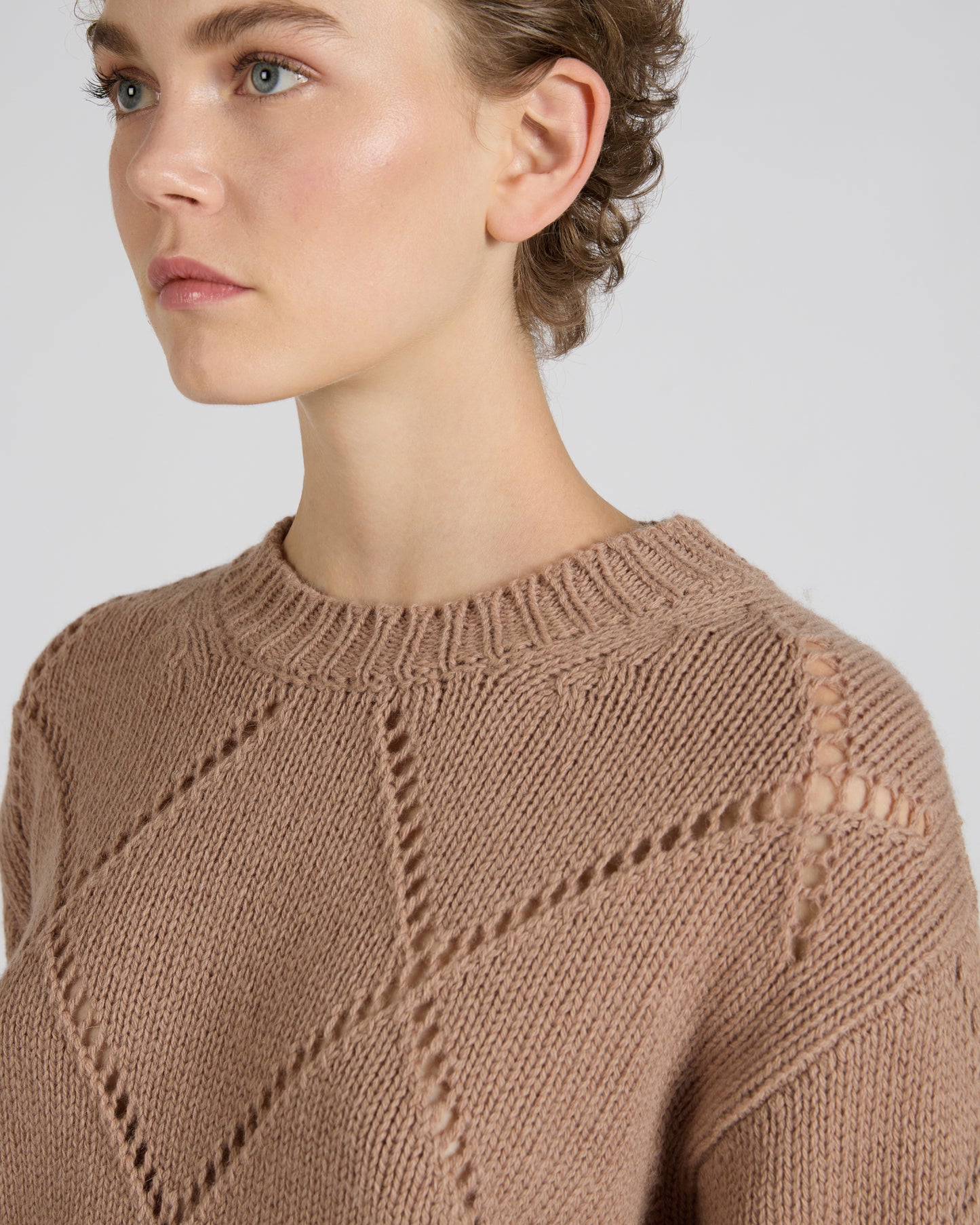 Wide fit crewneck sweater in wool and Alpaca
