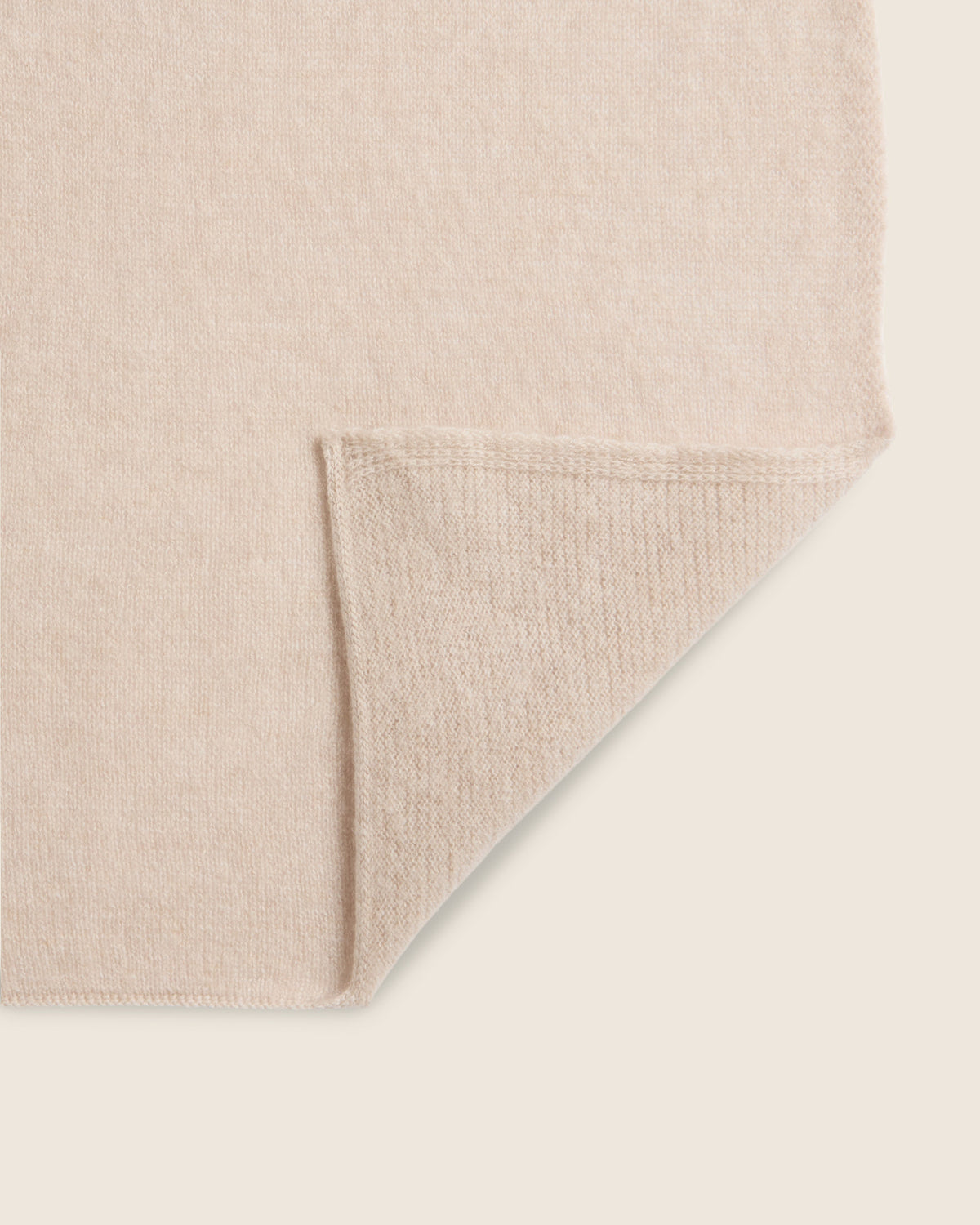 Cashmere scarf