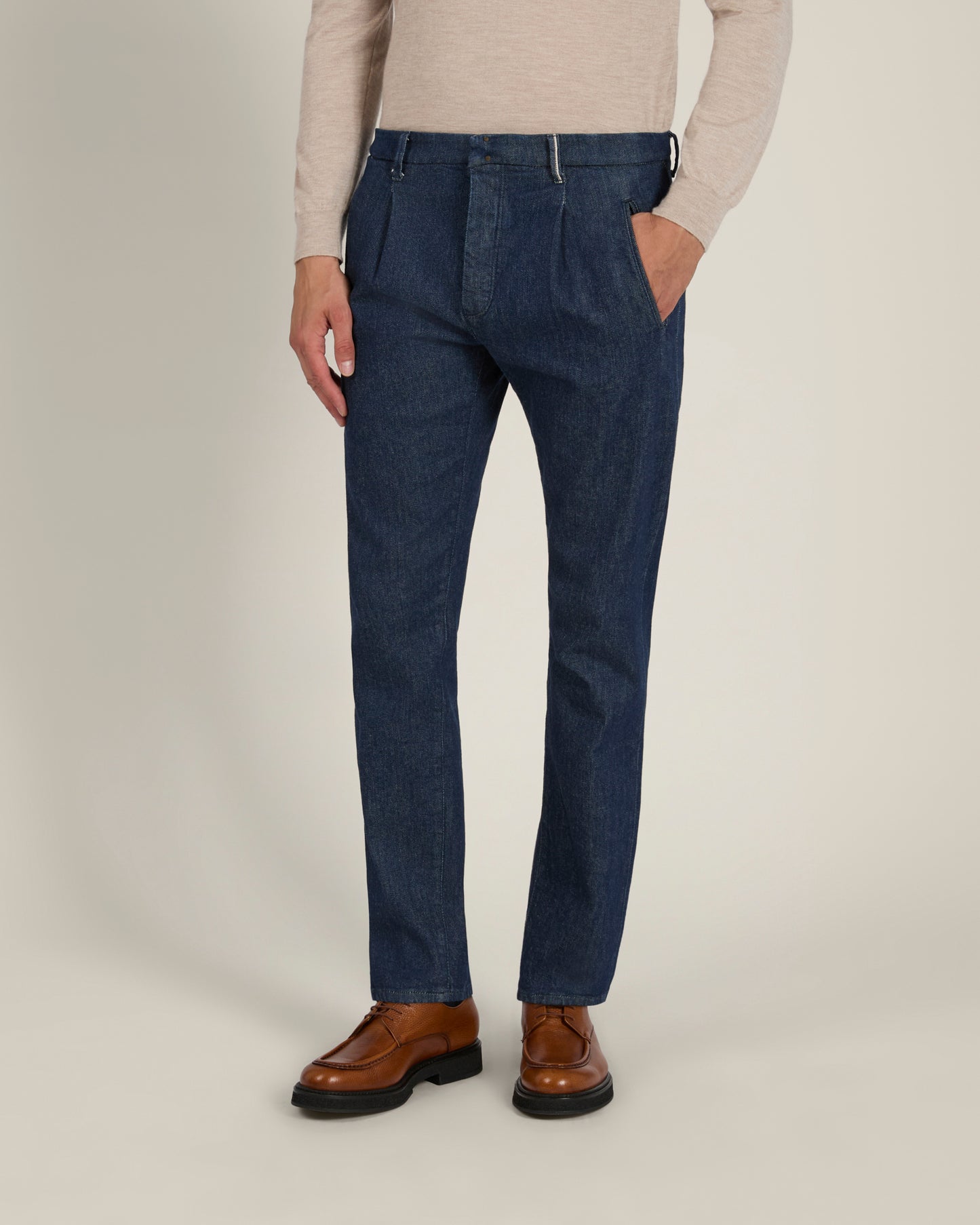 Pantalone tapered fit in denim stretch