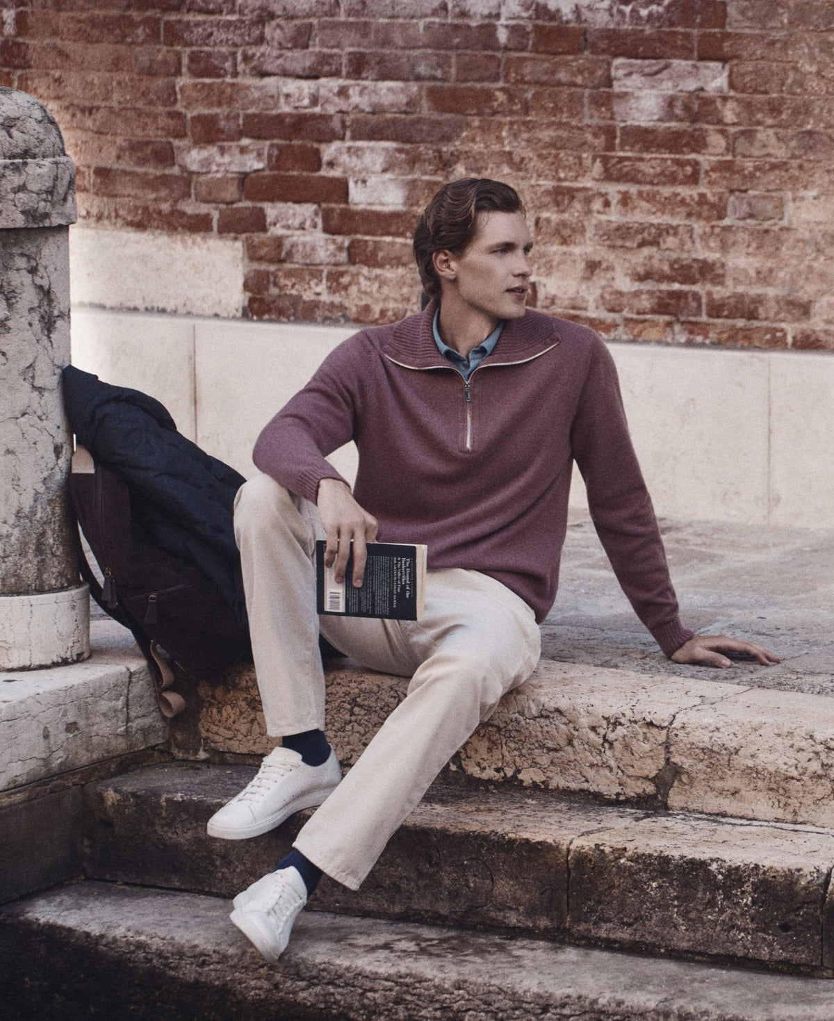Maglia con zip slim fit in cashmere