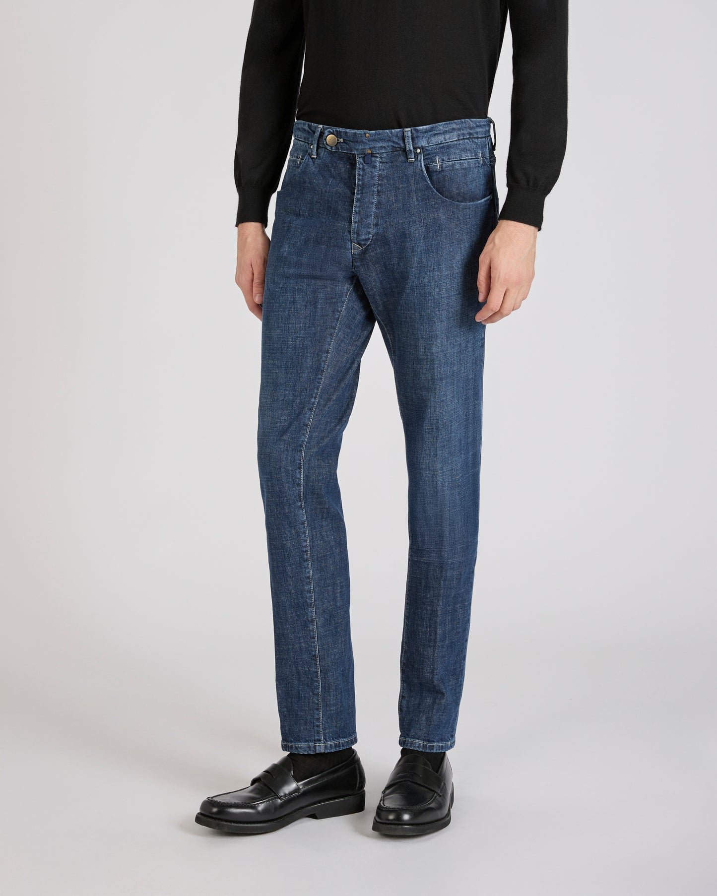 ストレッチデニム・スリムフィットテーラード仕立てパンツ