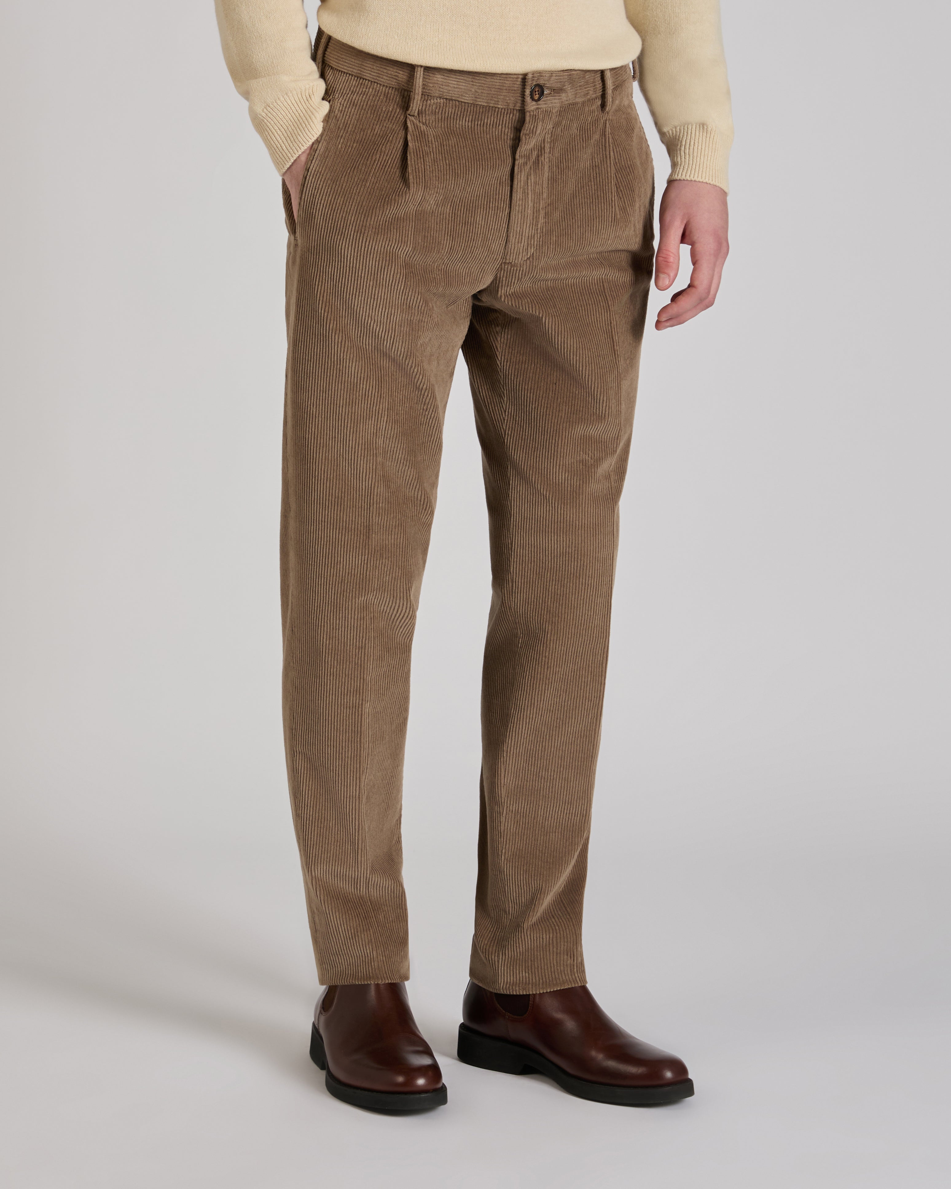 Incotex - Tapered fit organic corduroy trousers - light brown