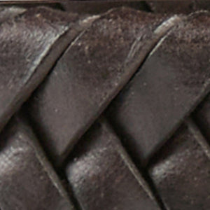 ダークブラウン