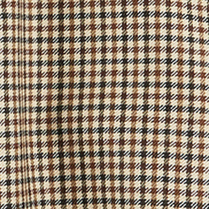 ダークベージュ