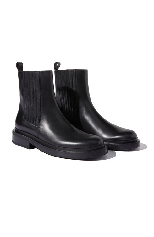 Chelsea boot in leather , Pellico | Slowear