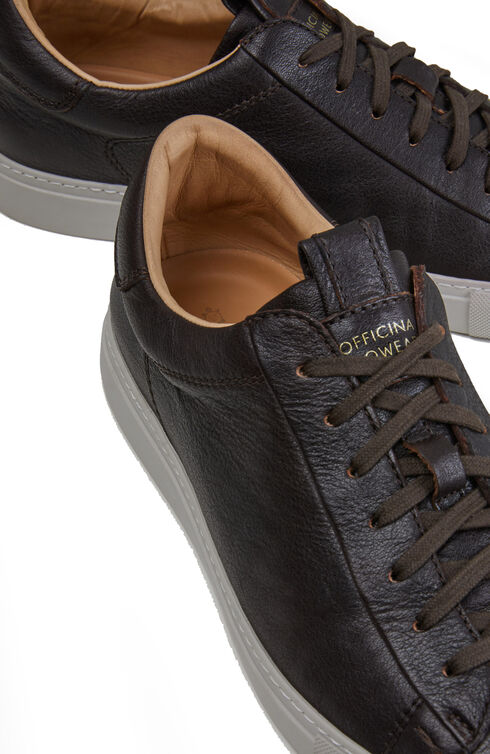 Sneakers in dark brown textured leather , Officina Slowear | Slowear