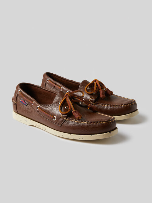Hammered leather boat shoe